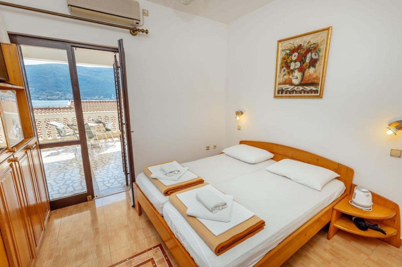 Radic Rooms Herceg Novi Bagian luar foto